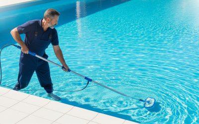 ¿Cuál es la mejor manera de limpiar el fondo de tu piscina? Guía completa para usuarios y profesionales